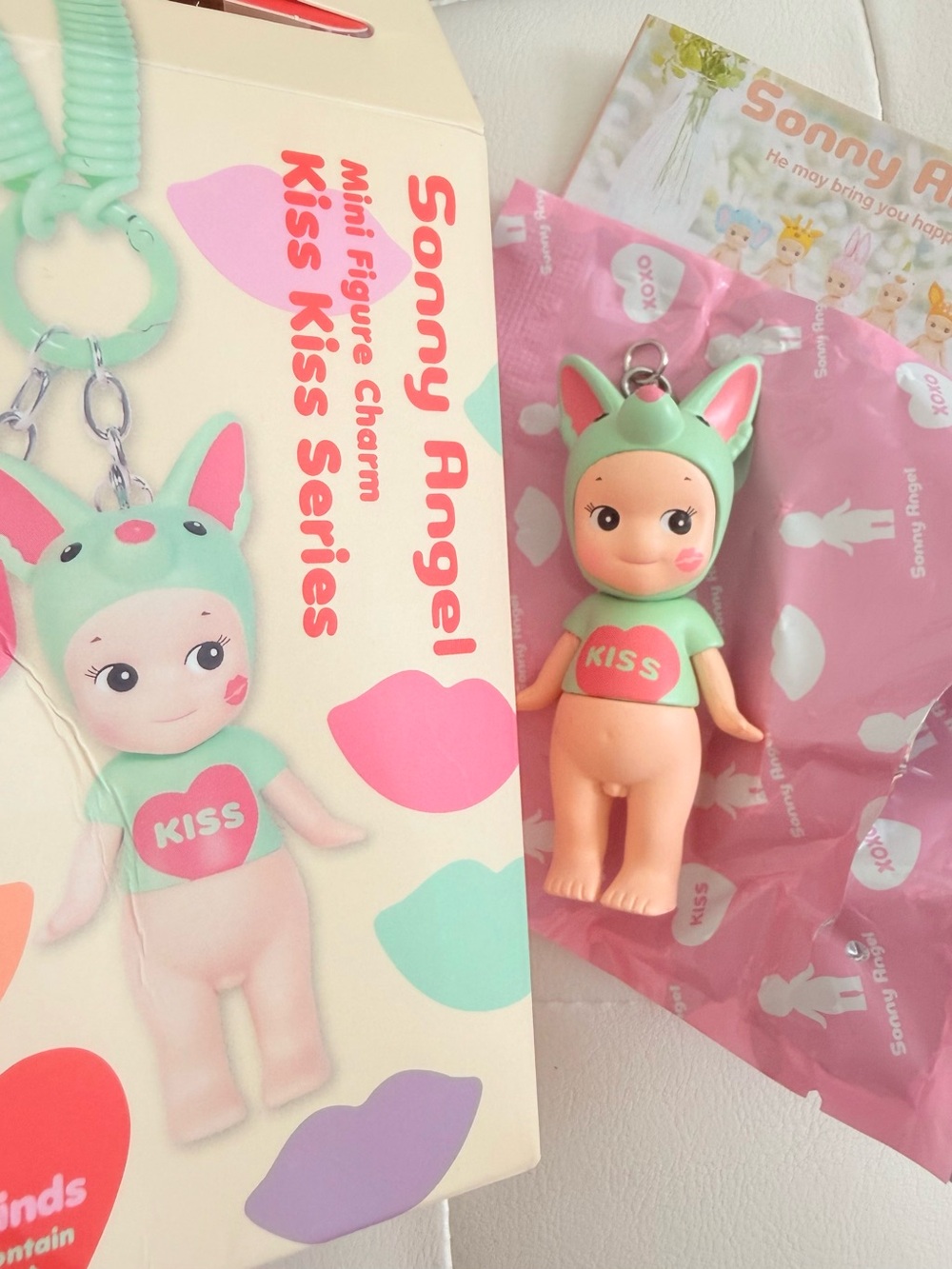Sonny Angel Kiss Kiss Keychain - Mint Green